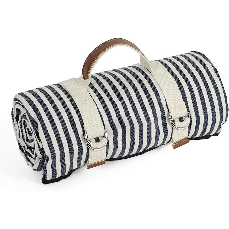 Simple design strap portable moisture-proof picnic mat
