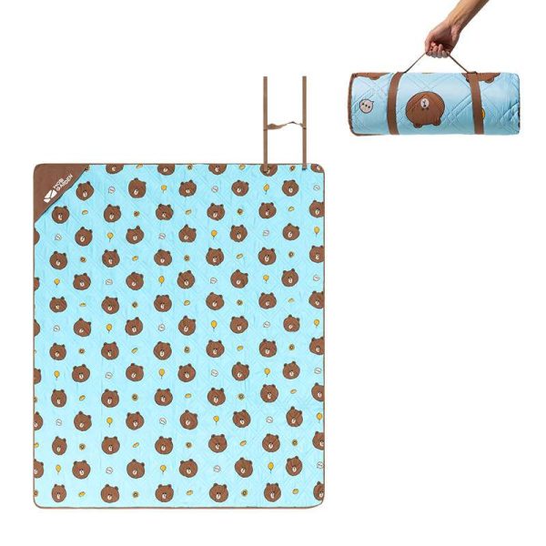 Brown Bear Outdoor Portable Picnic Mat