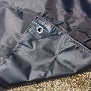 Black moisture-proof and wear-resistant Oxford cloth picnic mat