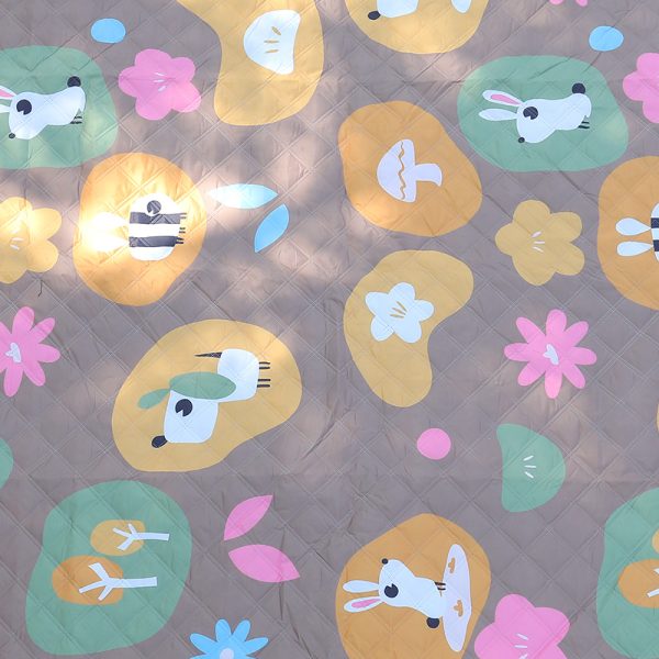 Cartoon printed insect-proof multifunctional picnic mat