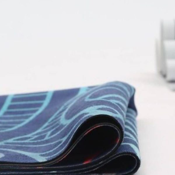 Suede soft skin-friendly rubber non-slip folding portable fitness mat