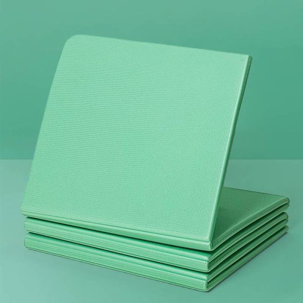 6mm thickened TPE material, easy to store and non-curling yoga mat